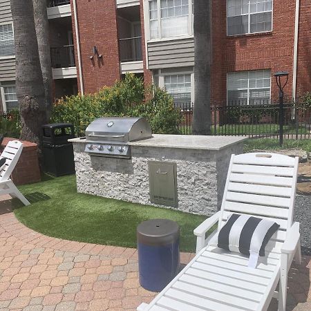 Spacious 2Br&2Ba Med Center Apt, Free Parking&Shuttle Houston Eksteriør billede